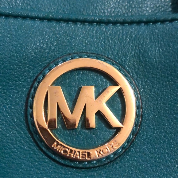 Michael Kors purse - Picture 5 of 5